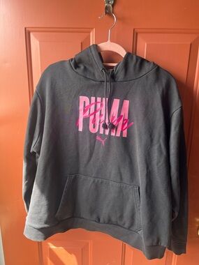 Women’s pink & black Puma hoodie